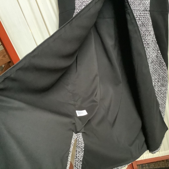 Classiques Entier Colorblock Sleeveless Dress Black/ White Size 20W - Picture 7 of 13